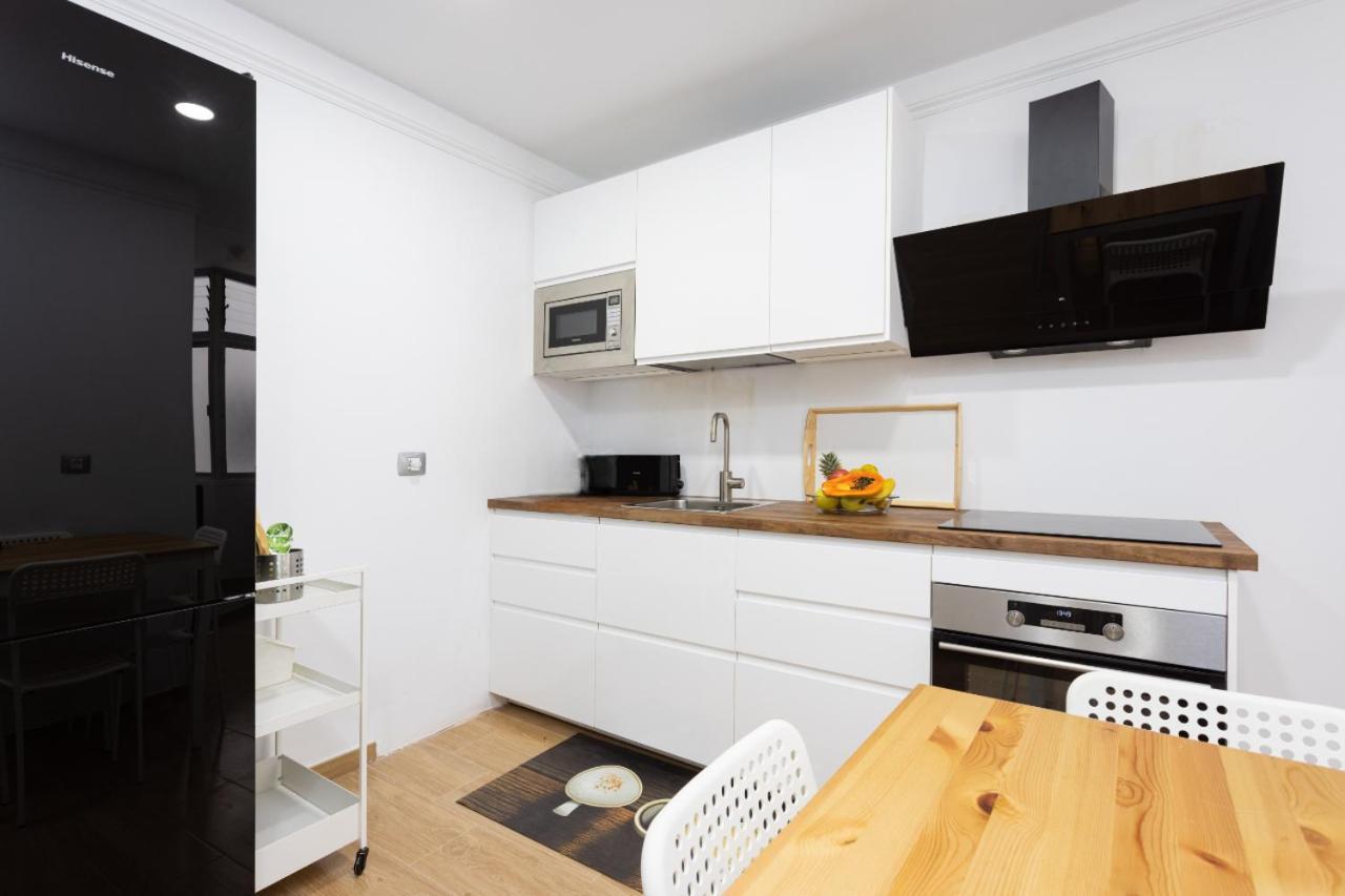 Home2Book Design Black & White Santa Cruz Home المظهر الخارجي الصورة